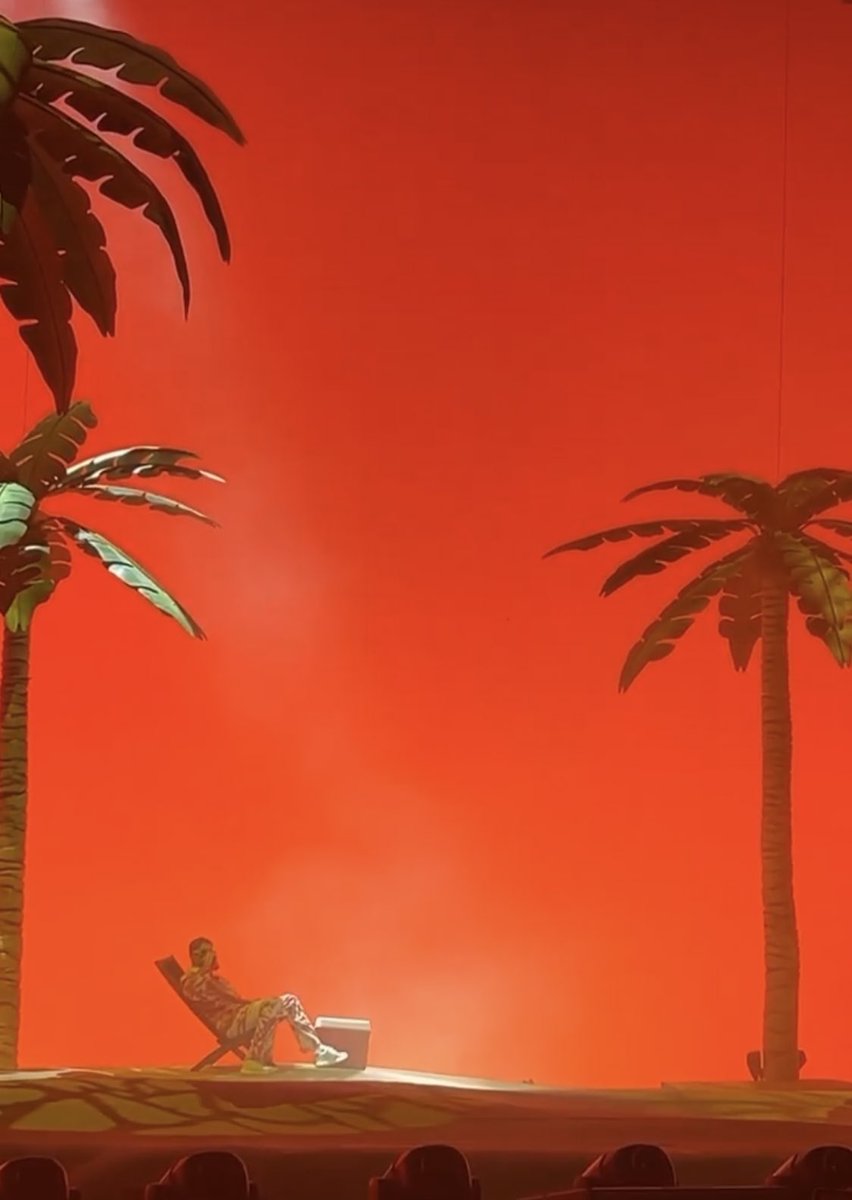 badbunnyontour tweet picture