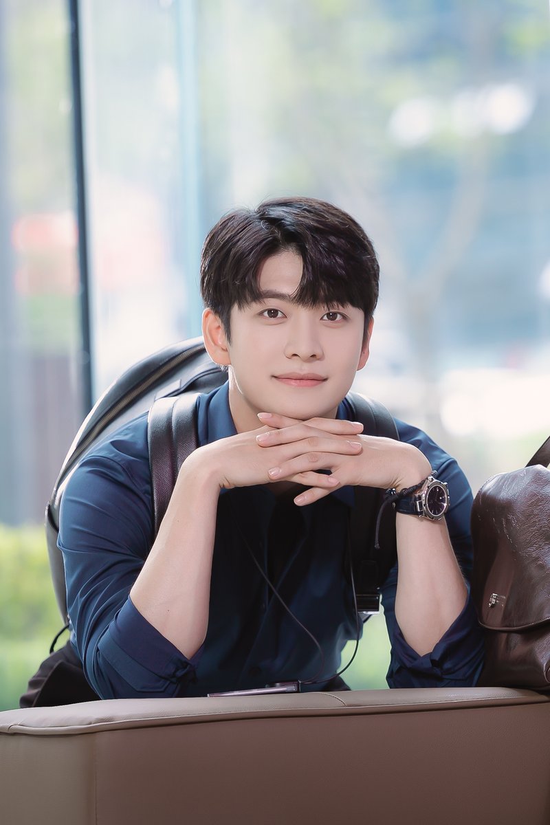 manofcreation0's tweet photo. 이별은 섭섭하지만
오늘부터 우리는 이준호 대신 
강태오씨를 퍼가요~♡
https://t.co/GLeyOhcHID

#강태오 #kangtaeoh
#맨오브크리에이션 #manofcreation
#이상한변호사우영우 #이준호 #먹져요
#국민섭섭남 #국민유죄남 #강폭스 #훗영남
#이준호끝 #섭섭한데요 https://t.co/dA7e5kK4ot