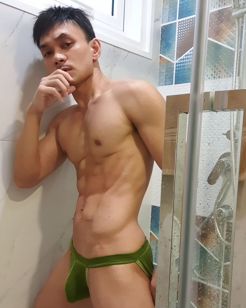 man7452's tweet photo. หิวหีแทบขาดใจ https://t.co/uAWGpbXpHi