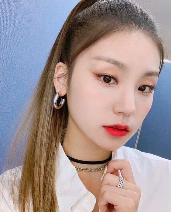 boba__tunes's tweet photo. Desde que me enteré que el debut de @i90svibes llegó, quise unirme al #90sPopStream para escuchar mi nueva obsesión #ℙopㅡ𝐀ttenti𝑜n que sin duda es arte, ¡muchas felicidades!
#𝑏rook ⽲ — 𝕓ād g𝑖rl. ✿ https://t.co/grIhxhh9E5