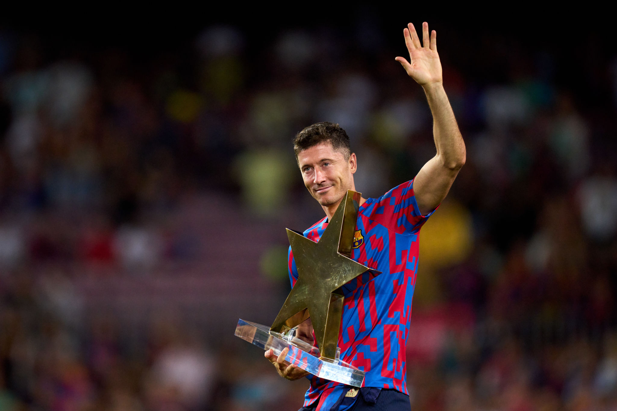 We wish Robert Lewandowski a very happy 34th birthday!  Wish you score your league goal today 