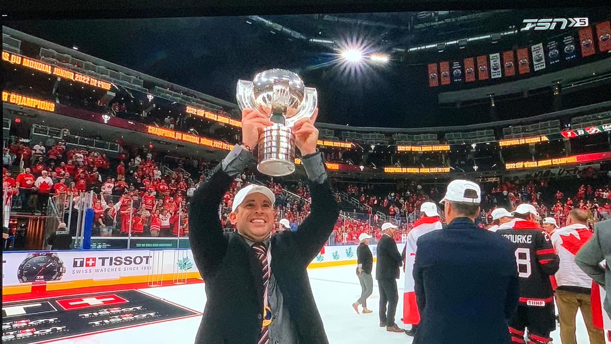 Larry Williams tweet media