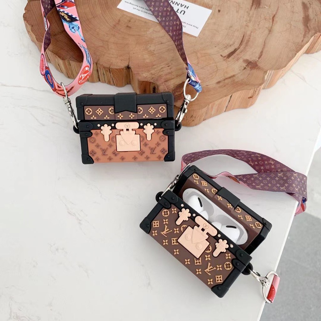 serbashop26's tweet image. compatible for airpods 1 2 pro case with Lanyard Chain luxury bag protective cover
Rate 4.9 ⭐⭐⭐⭐⭐
📎shope.ee/1fgOQzpjow

Giselle. LGBT. SI PALING ADA SOLUSI. pagiii. Bencong. Unila. Ahok. #BiroJomblo. Minggu. Wendy. Sarapan. Gender. #BigMouthEp8. #PINKVENOM kyungsoo