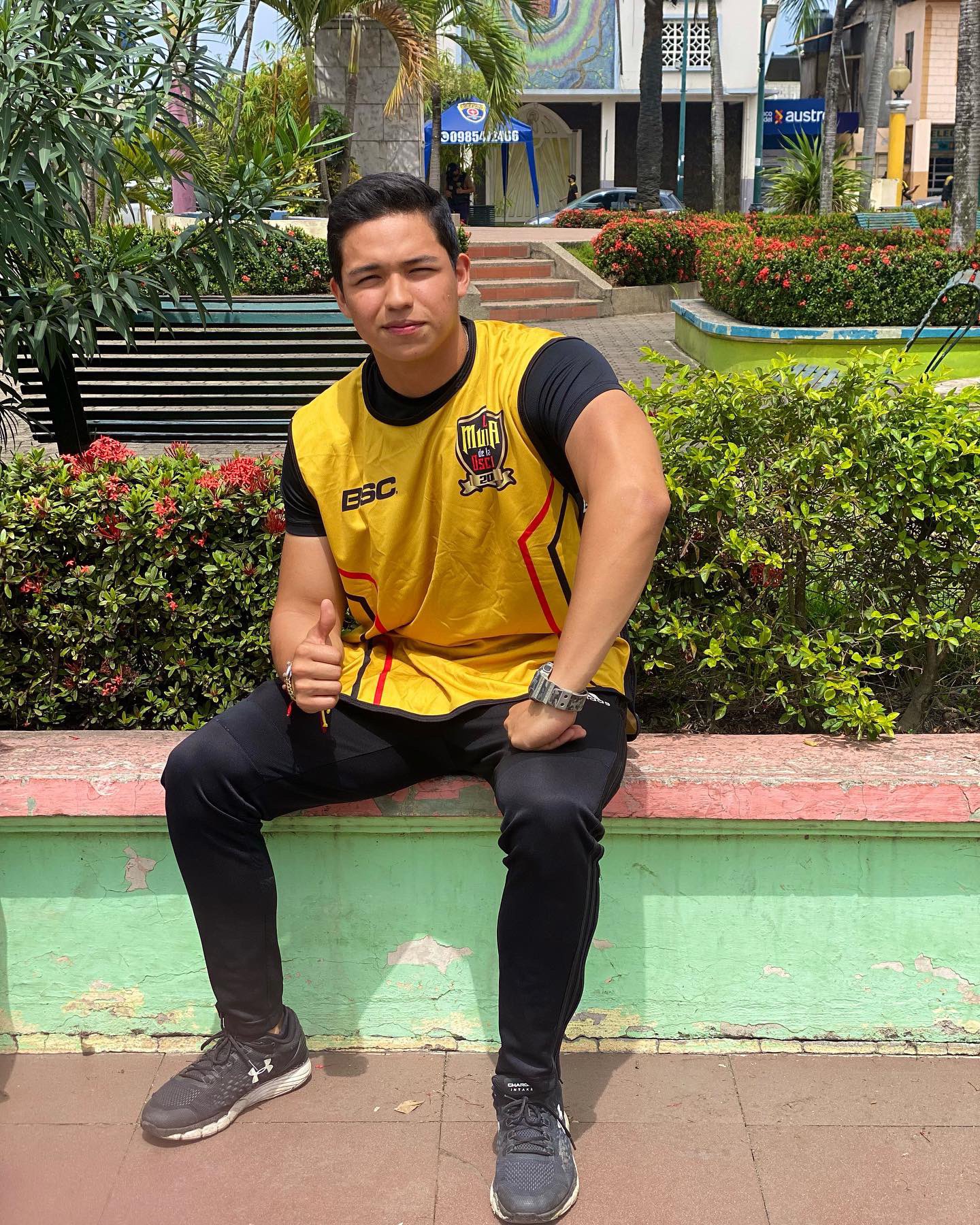 Gabriel Romero on Twitter