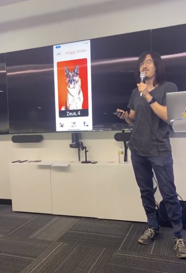 The award for “Best Design” powered by <a href="/Sonos/">Sonos</a> was given to the app “Tinder for Dogs” which is a mobile application helping match homeless dogs with prospective owners! #LATechWeek