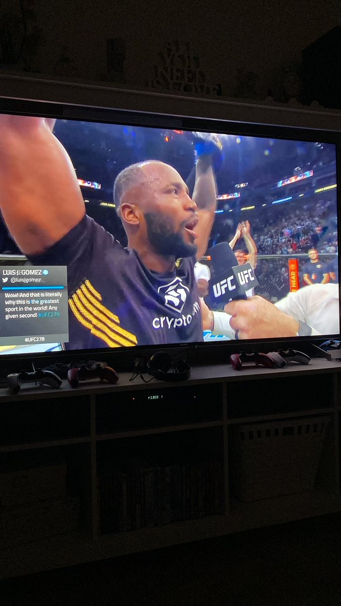 GOODNESS ME 😳😳😳😳 #ufc #ufc278 #ufcfightpass #leonedwards