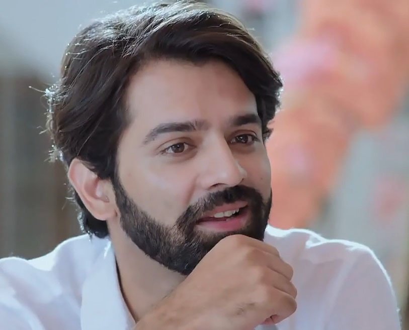 ahanthi's tweet photo. Wishing You a Very Happy Birthday #BarunSobti Can't wait to see #Sarun #Arshi  again #Sanayairani https://t.co/ajBTkRNJek