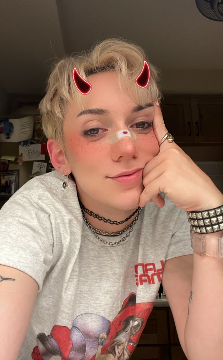 ☀️Spencer Sunboy on Twitter: "I’m hi 👋"