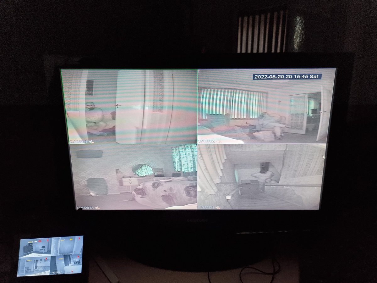 ghosthunterspi's tweet photo. We've arrived and are setup at 30 East Drive for the night! We've got our cameras on and recording and have already experienced some activity. We'll keep you updated throughout our evening... stay tuned 👻😱🏠 #30eastdrive #30eastdrivepontefract #ghosthuntersuk #paranormal https://t.co/iPbI2vSdcv
