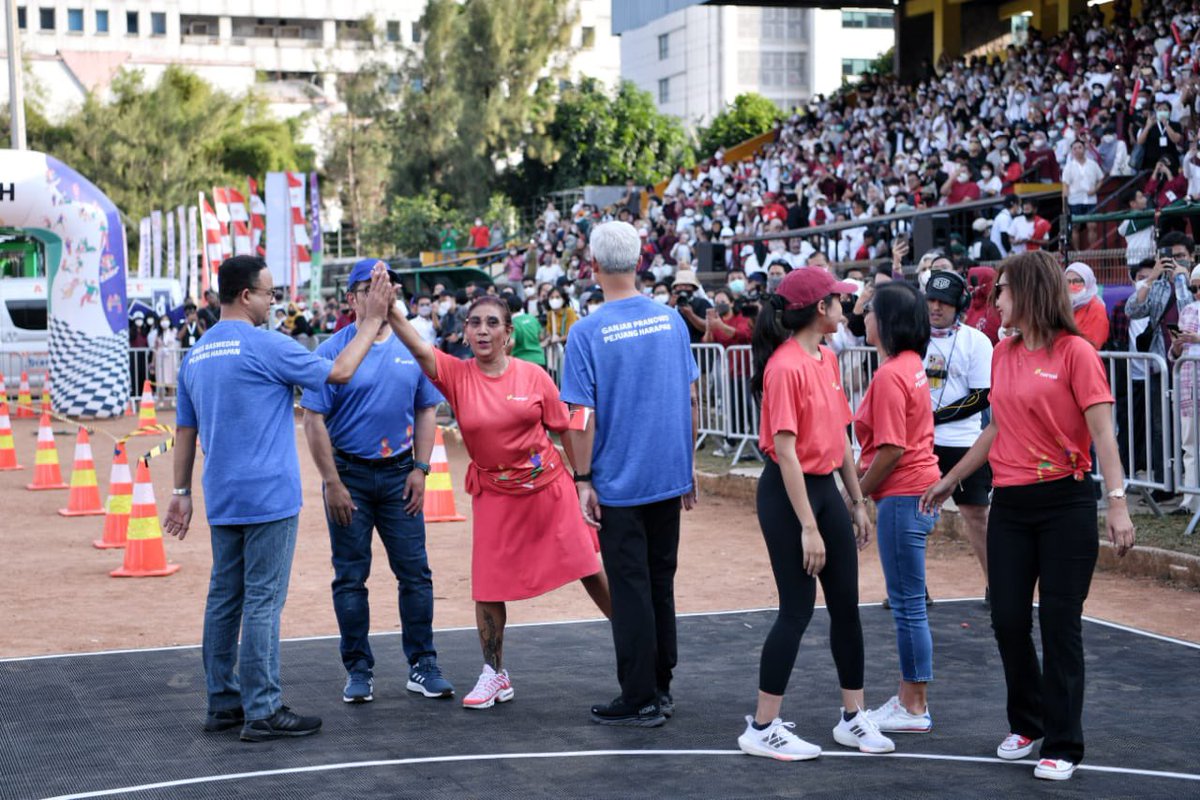 Seru banget bisa ikut lomba 17-an di Merayakan Indonesia Percaya yang diadakan @narasitv kemarin. 

Setelah dua tahun sebelumnya hanya bisa lomba secara virtual, akhirnya tahun ini kita kembali memeriahkan #17an secara langsung.

#MerayakanIndonesiaPercaya
#HUT77RI