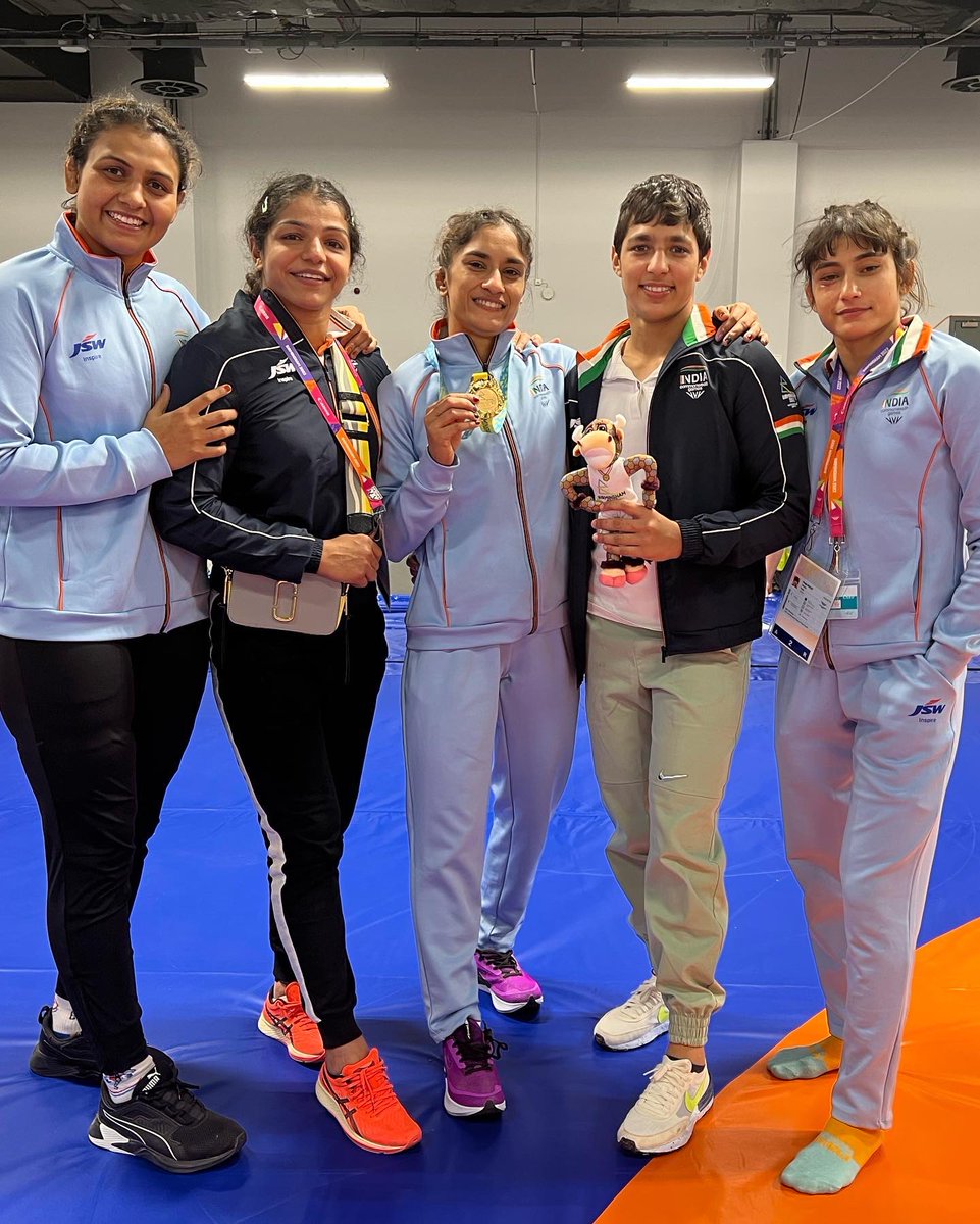 some more pictures from CWG 2022🤩😀
#CommonwealthGames2022 #memories #wrestling #wrestler 🤼‍♀️