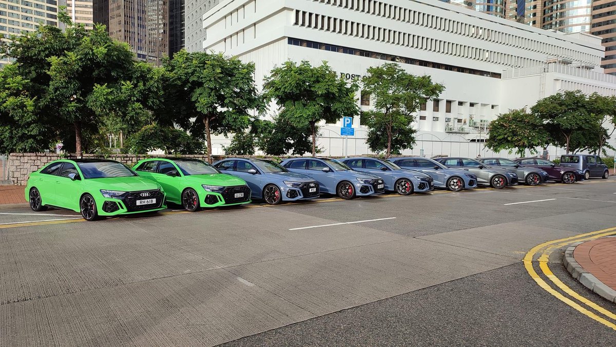 JezzaMaqasa's tweet photo. The @AudiOfficial RS3 Hong Kong 🇭🇰 owners gang in their morning gathering.  The RS3 has to be the most famous and celebrated RS model within Audi. The RS3 8Y’s are getting delivered in major numbers globally, trucks are packed to the rafters. https://t.co/sptpYcOtJV
