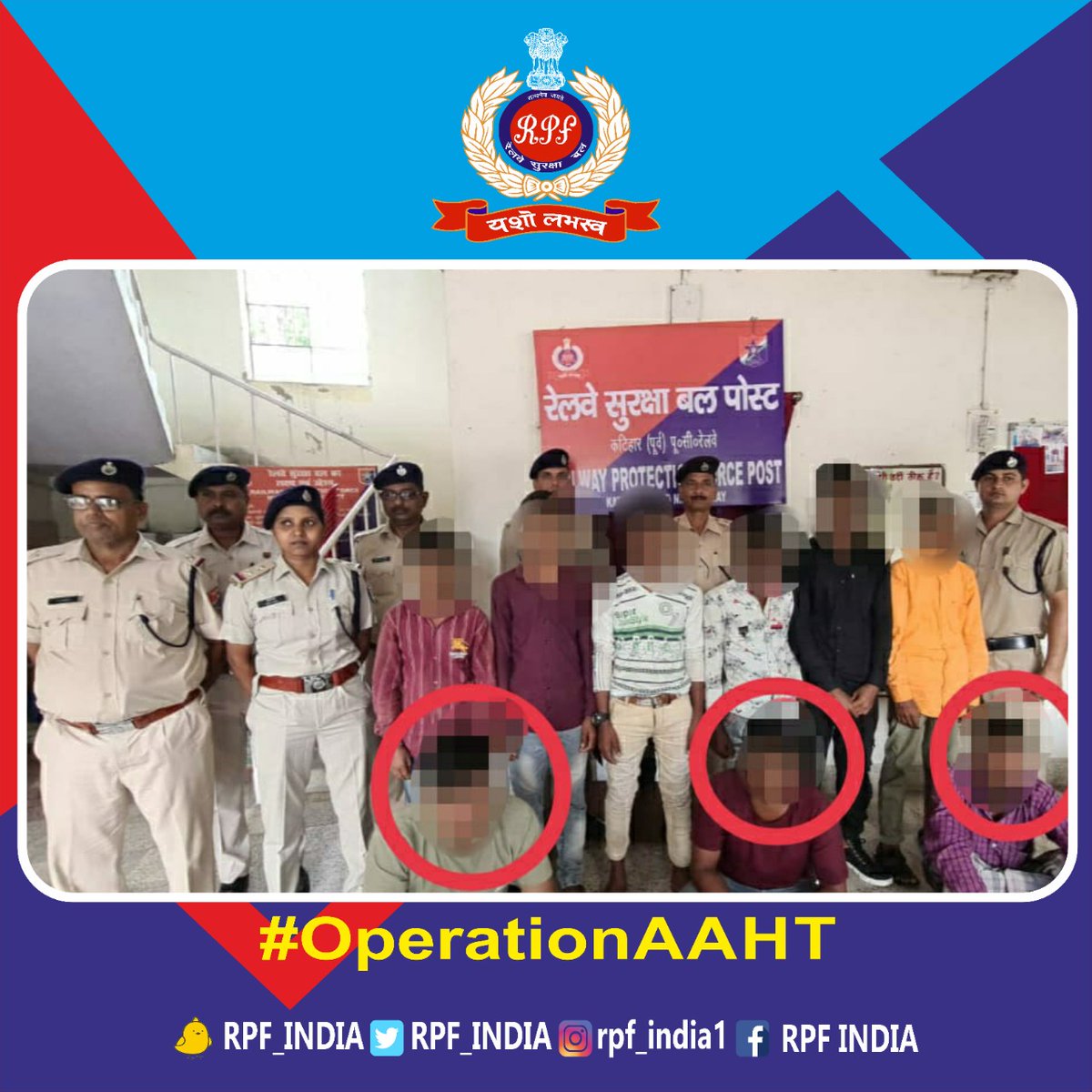 RPF_INDIA's tweet photo. #RPF along with @BBAIndia rescued 06 minors at Katihar with arrest of 03 traffickers who were taking them to Punjab for labour work.
We are working day and night to break the vicious cycle of #HumanTrafficking 
#EndTrafficking #NoOneIsForSale 

@RailMinIndia @rpf_nfr https://t.co/R8Dt3nYBLV
