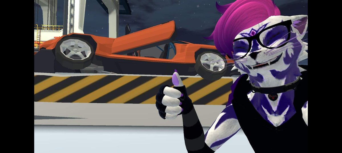 MommyRave's tweet photo. Not great of VRchat driver
#VRChat #vrchatfurry #vrdriving https://t.co/ukayUGhkFx