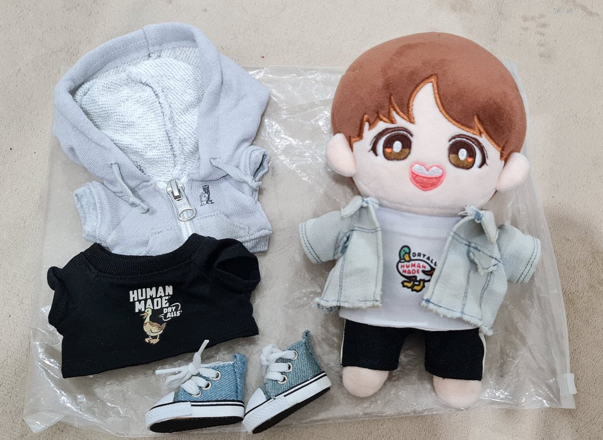 SseuniDay's tweet photo. Good Day from SseuniDay!

Looking to have 3 of my boys re-homed 🥺

I can no longer take care of them as I've become busy with work 🥺

DM for Details!

#kpopdoll #kpopdollph #btsdolls #btsdollsph #20cmdolls #yoongidoll #btsvdoll #jhopedoll https://t.co/d6VyDynonh