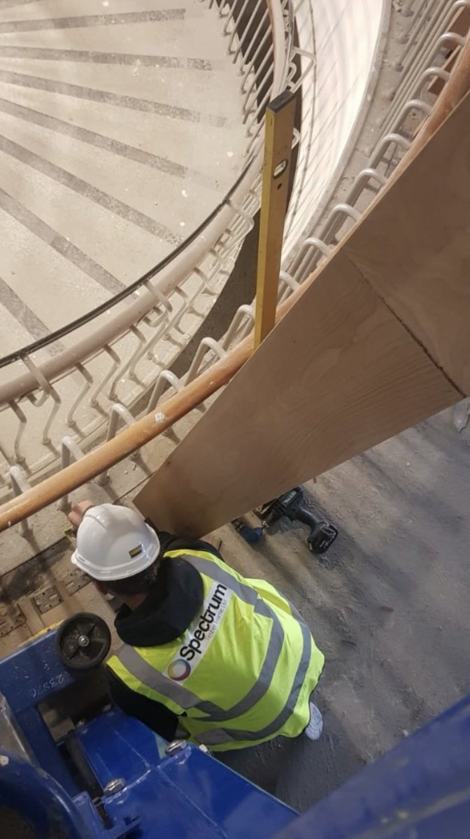 spectrum_tf's tweet photo. #staircase @spectrum_tf https://t.co/VPlNwFKcCn