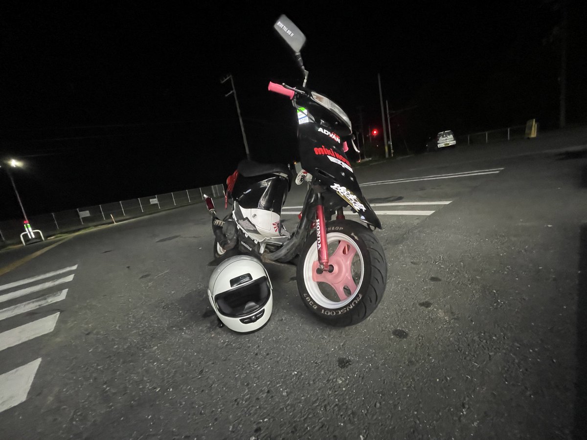 44AF18's tweet photo. AF35zxのマスターシリンダーってどのくらい加工すればAF18に着きますかね?😩
#AF18
#AF35zx https://t.co/7Gy7XwV65L