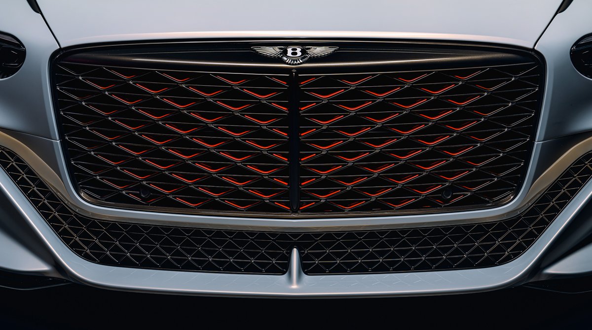 carwow on Twitter "INTRODUCING the most powerful Bentley in the world