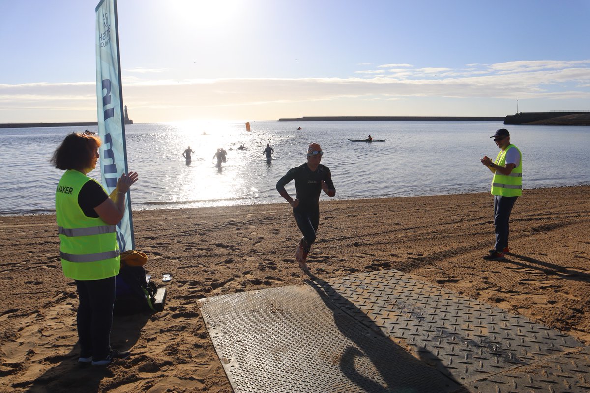 Sunderland’s weekend of @BritTri continues today 🏊‍♀️🚴‍♂️🏃 Local residents are the shining stars this morning in the #BIGSwimBikeRun Get you and the family down to Roker beach and cheer on your fellow Mackems! All the info👇 orlo.uk/RAtd1