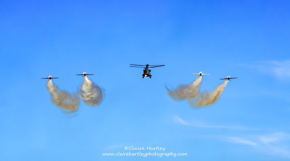 Claire Hartley (@chartleyphotos) on Twitter photo The <a href="/ChinookDisplay/">RAF Chinook Role Demonstration Team 2024</a> & <a href="/thebladesteam/">The Blades</a> …one of the highlights for me at <a href="/EB_Airshow/">Eastbourne Airshow</a> yesterday The <a href="/ChinookDisplay/">RAF Chinook Role Demonstration Team 2024</a> & <a href="/thebladesteam/">The Blades</a> …one of the highlights for me at <a href="/EB_Airshow/">Eastbourne Airshow</a> yesterday