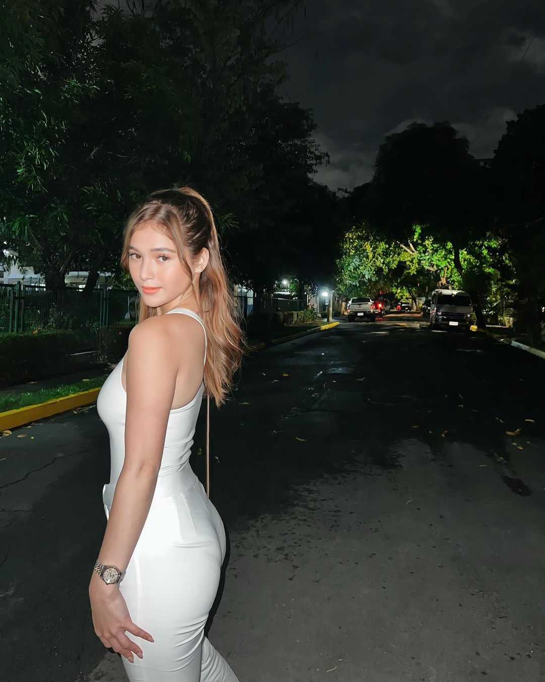 Chloe Lopez on Twitter "Guess my height😅 https//t.co/CcTUTqZL3Q
