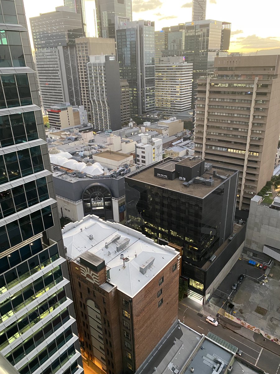 interwebsnoob's tweet photo. Brisbane for work until Friday https://t.co/pd0vgBb2F2