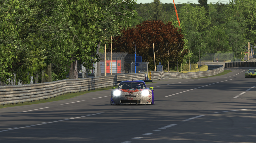 18h update h to go!! ash currently in the car running in p5 and on the charge p4 26 secs ahead p3 half a lap and closing

youtube.com/watch?v=I5Woip…