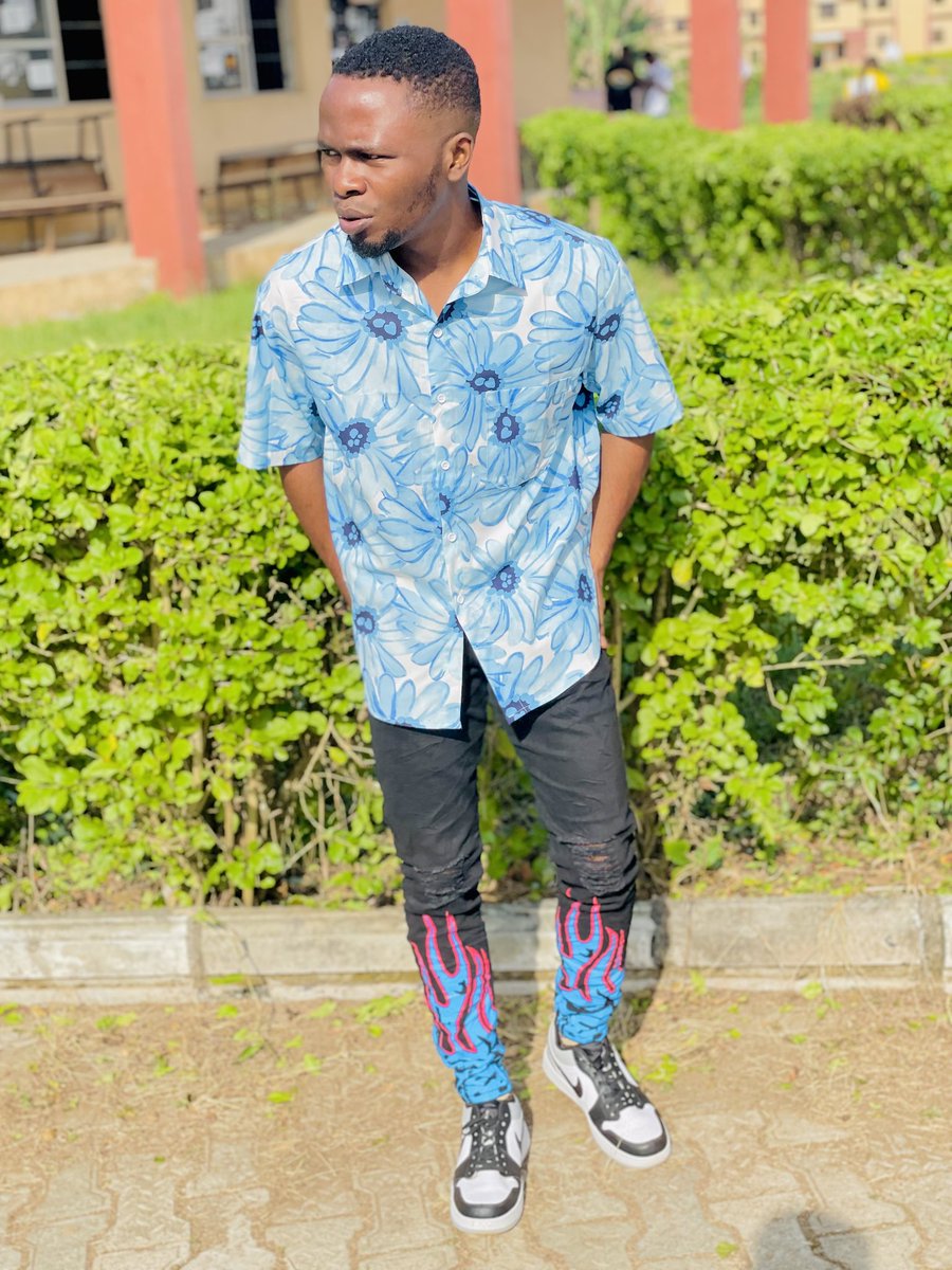 MAN LIKE MIDE HILLS💪❤🌎 tweet media
