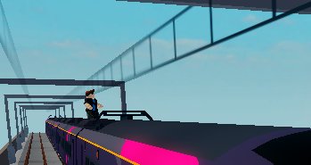 bamamaboy11rxyt's tweet image. A guy who missed his train and do something idiocy. But he got inside a St. Helens Bridge. #BanTech.
