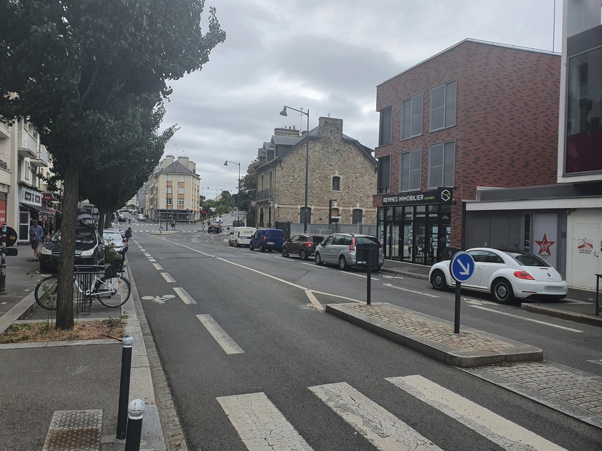FixieRennais's tweet photo. 12h40 : 4 🚗
12h41 : 5 🚗 (+1)
12h43 : 5 🚗 (-1 / +1) https://t.co/cRtnBhjXf6