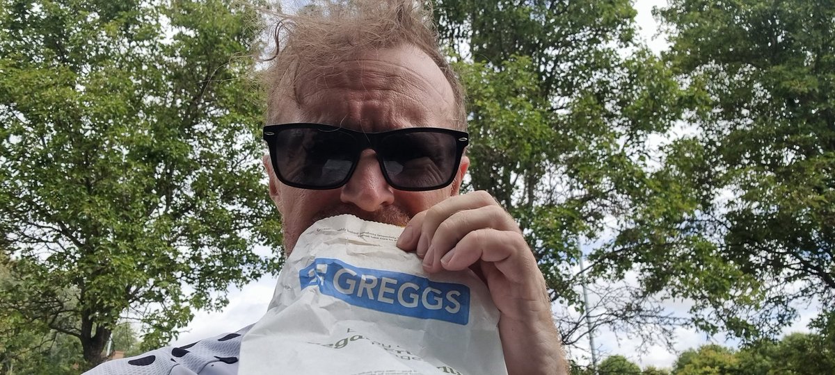 435km done. First Greggs. Pretty hot today. #audax #randonneuring