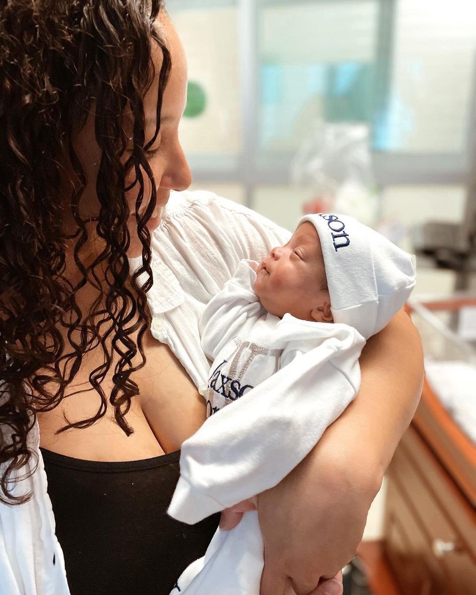 mhshospital's tweet photo. Jaxon, our latest #NICU graduate, is heading home after two months! 🎓 🎉 Thank you, @jensaysitbest for trusting and allowing us to care for your little one. We’re looking forward to following Jaxon’s new chapter! #MemorialRegionalHospital #FamilyBirthplace #OB #HappyGoodbye https://t.co/kkBBwJMHcm