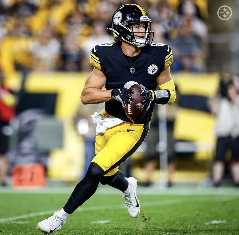 PFF on Twitter "Kenny Pickett this preseason 🟡 19/22 🟡 171 yards 🟡 3