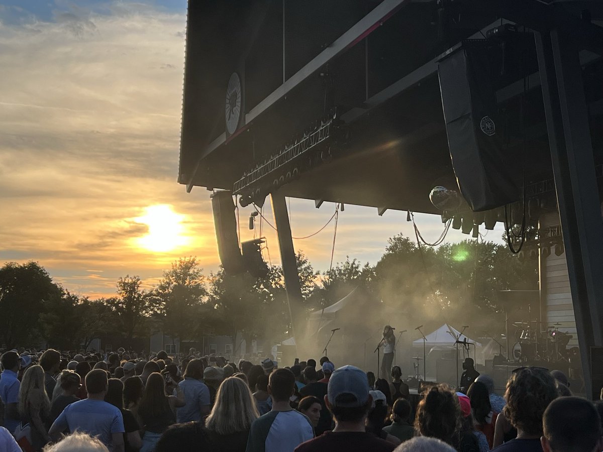 Craig M. 🎧🎫 tweet media