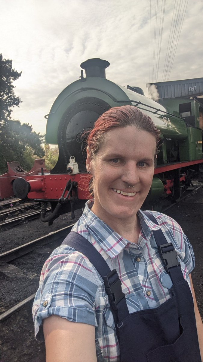 SashaNarrowboat's tweet photo. Choo Choo 😃🚂 https://t.co/qVDneAITc5