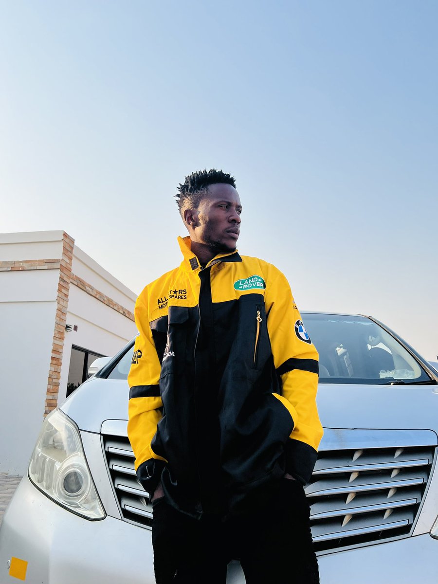 DjKandeke's tweet photo. Good Morning๐
Never Break the pot that once gave you water,Never bit the hands that once fed you,never despise the home that once gave you shelter.
All Stars Motor Spares
#TeamYoMapsforever
#ZambiaYonse
#BetOnYourDreams
Same God,different day ๐๐พ https://t.co/D7rXFtFD2y