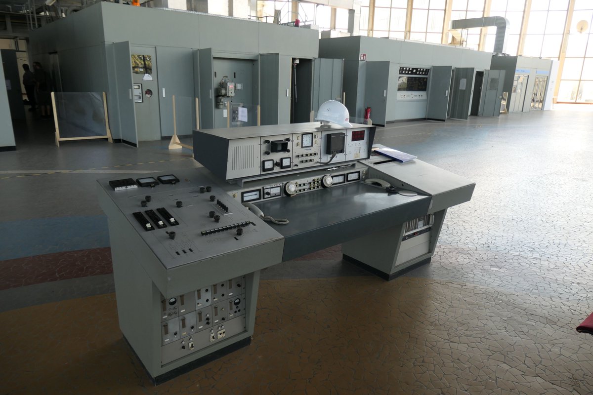 df4wp's tweet image. Besichtigung ehemaliger Langwellensender Europe 1 bei Überherrn-Berus. Danke für die Organisation #Q18, #DARC