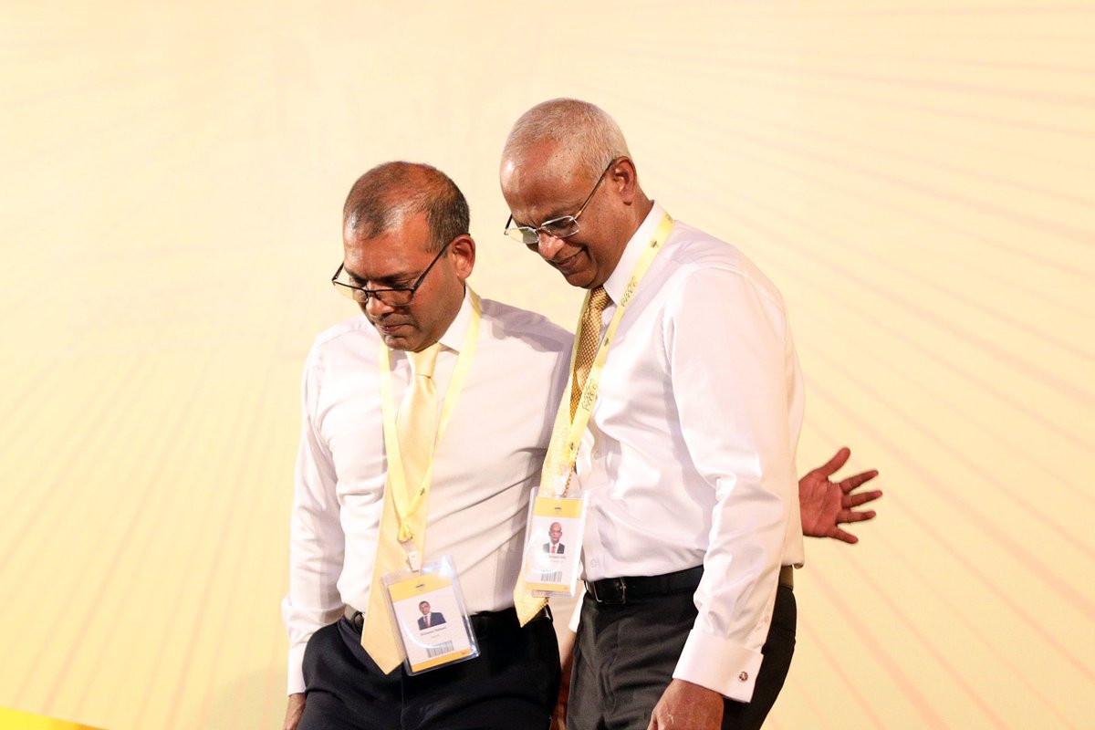charly_thuthu's tweet photo. ދެރައީސުން 💛 

މީ މިކަން އޮތް ގޮތް 💛

#MDPCongress2022 https://t.co/f0Ao0ehq2d
