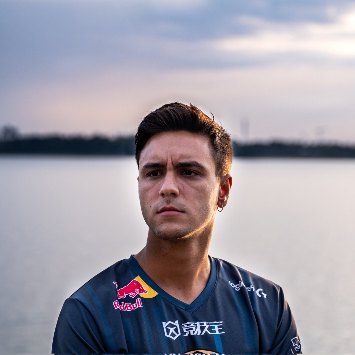 Thanks everyone for the support, tons of messages that I cannot answer every of them, this is gonna be a great year 🤘❤️ #EZ4ENCE