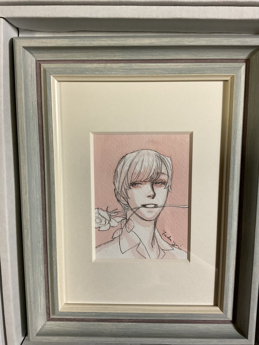 「画廊さんから届いたものを昨日、画材屋さんで額を選んでマット装してもらいました。千」|belne公式베루네_ガーデンみ06bのイラスト
