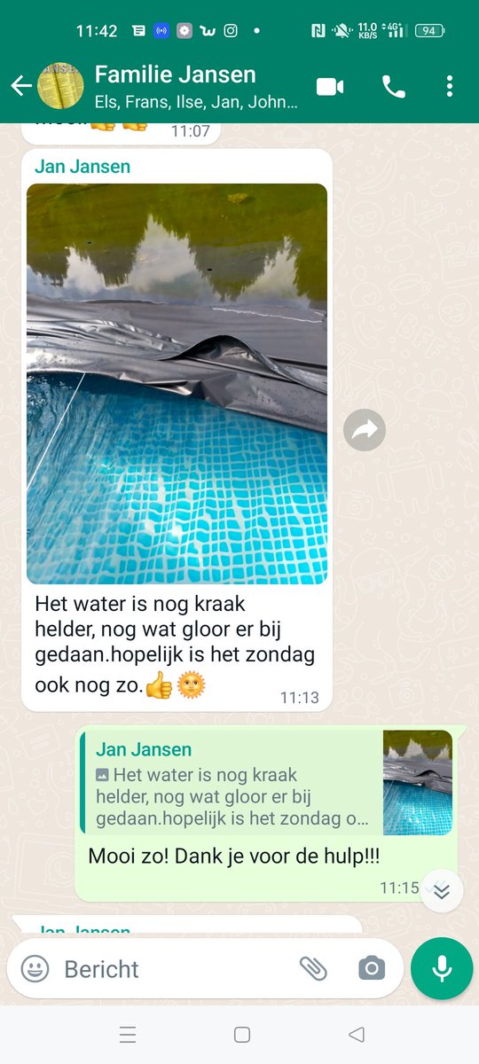 JansenEJG's tweet photo. Het water van het zwembad is kraakhelder appte ons pa 3 dagen geleden.... Nou, de Hulk is nog minder groen! #phminus #phplus #chloorchock #gewoonleeglatenlopendenkik https://t.co/bcJxOzuMGM