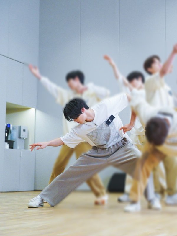 KGlobalOfficial's tweet photo. 📷 K CUT
&AUDITION - The Howling -
#7 Behind Photo - 7
#andAUDITION #TheHowling_EP7
#andAUDITION_has_begun
#andAUDITIONboys #andAUDITION_The_Howling #andAUDITION_k #ケイくん #케이 https://t.co/0TrhieRcOr
