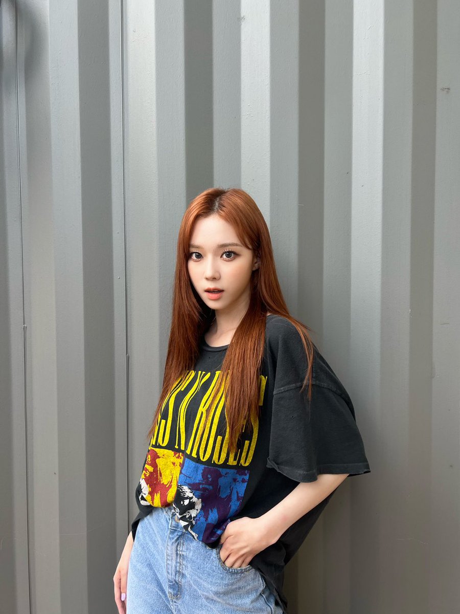boogthv's tweet photo. estamos viviendo la mejor era de minjeong

#aespa #에스파 @aespa_official https://t.co/RK8ha0gL7J