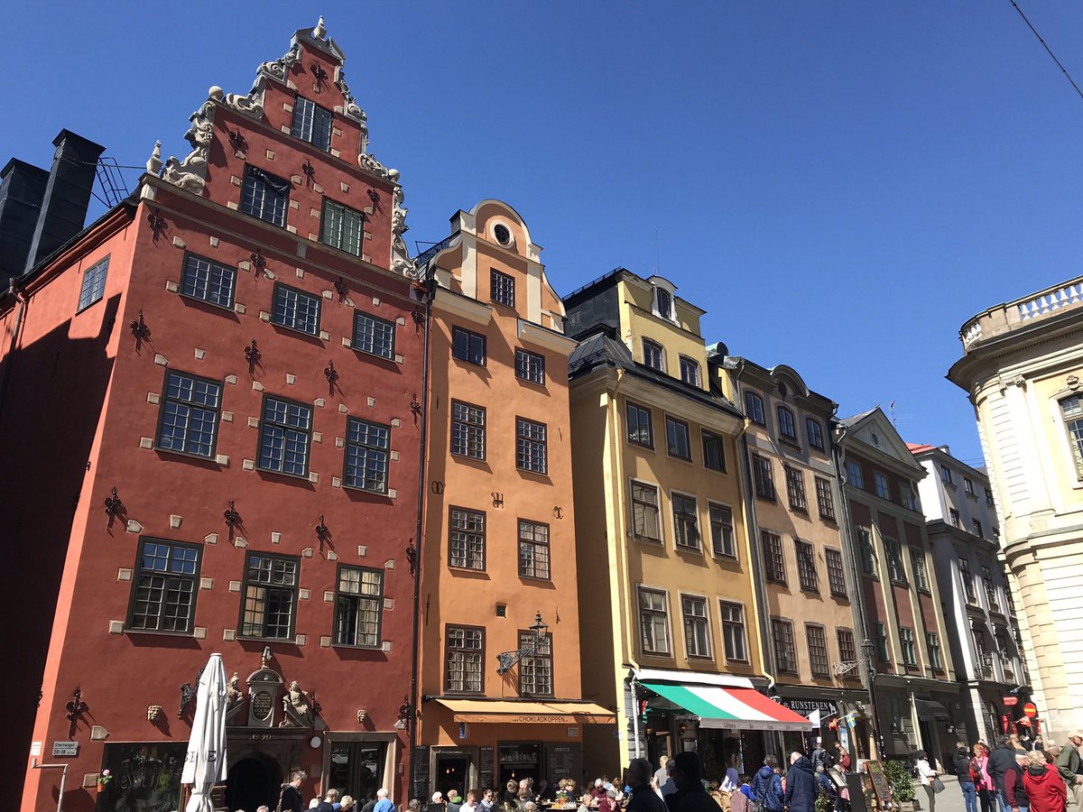 Tenkan_Sen_'s tweet photo. My photo at #Stortorget #GamlaStan which is the Grand Square in the old town in central #Stockholm #Sweden #Travel #TravelPhotography https://t.co/KMfIQEFcyO