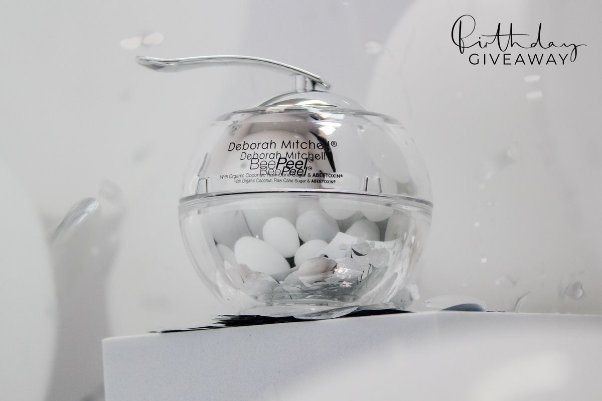 heavenskincare's tweet photo. Our Bee Peel contains ABEETOXIN® and is known as ‘the facelift in a jar’! Enter today to win!

🤍Retweet (tag me &amp; use #heaven27)
🤍Like
🤍Tag a friend 
🤍Follow me
Winner announced and contacted tomorrow morning, good luck!

t&amp;cs on our website
#skincare #cleanbeauty https://t.co/DEMtvSKeVj