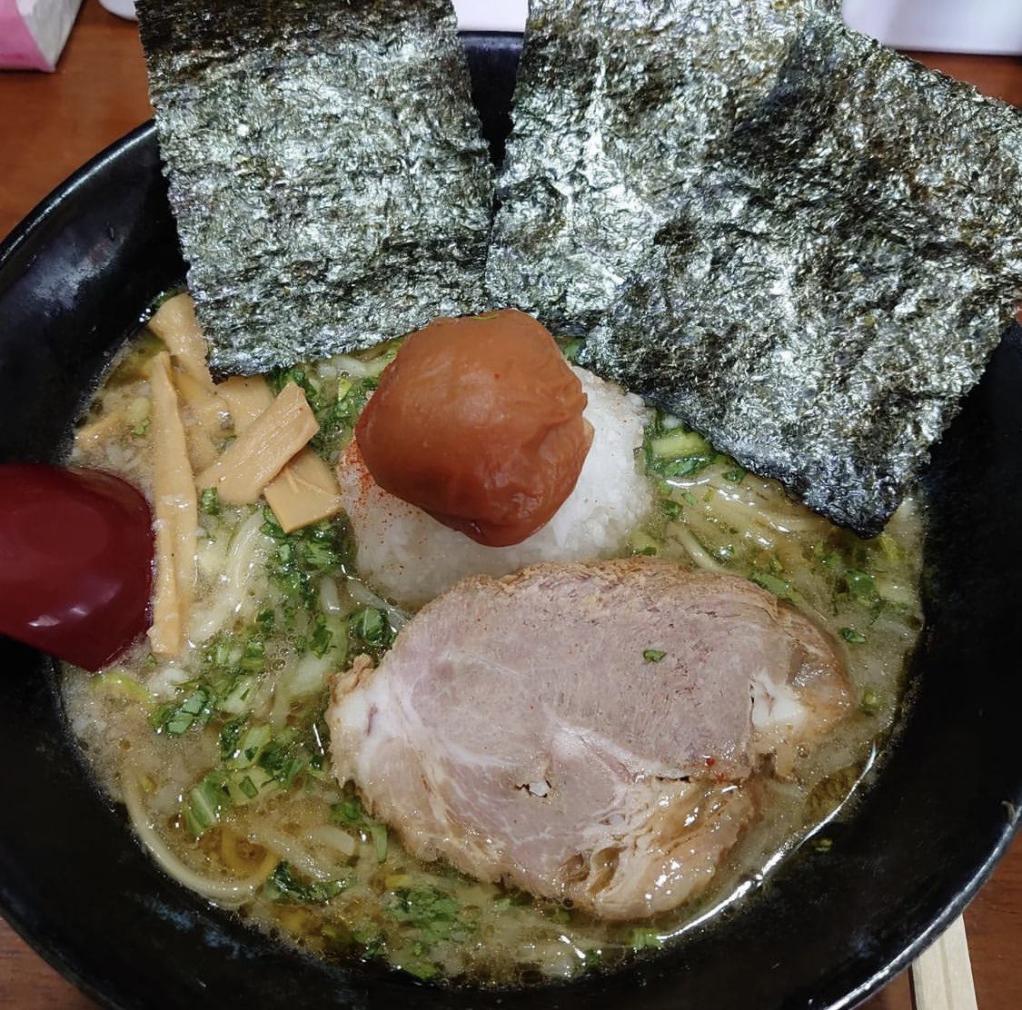itochan38's tweet photo. 麺やまさき　みぞれラーメンおいしい！　#麺やまさき https://t.co/cdytM7qlKN