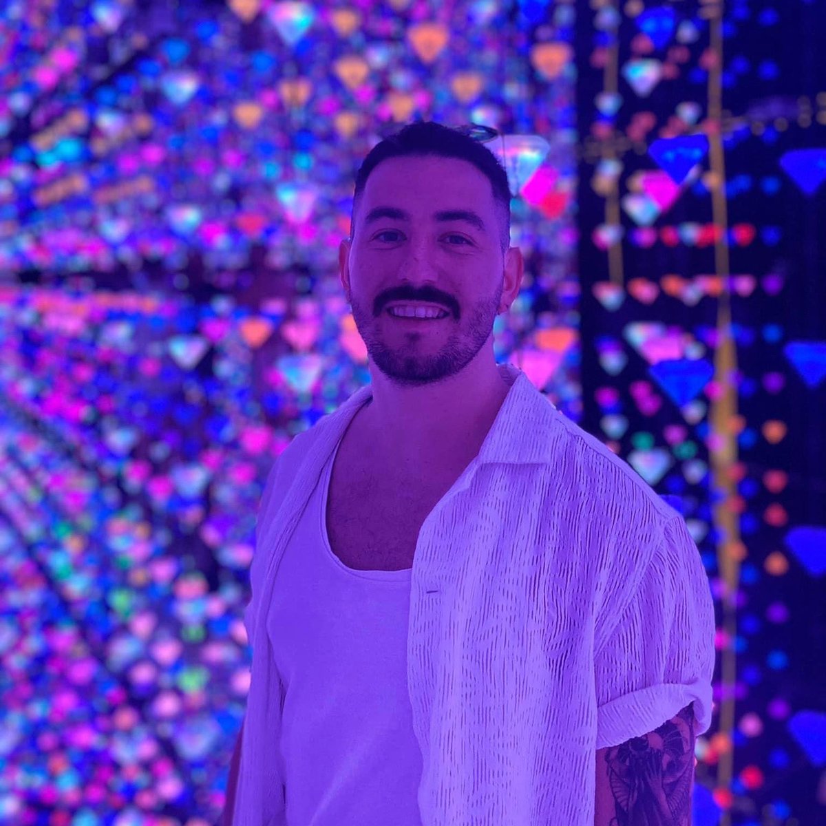 Pour ma part les vacances s’achèvent et vous ? ( Photo prise au moco muséum à Barcelone je vous le conseille ❤️)