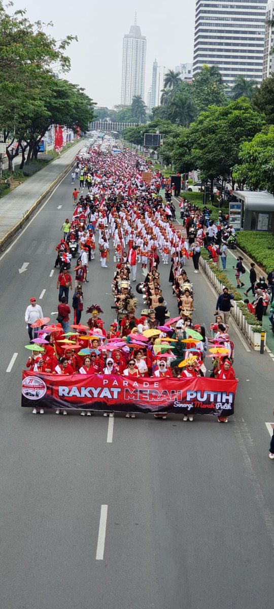 jeffrysondakh1's tweet photo. #SinergiMerahPutih
#ParadeMerahPutih
@jokowi @mohmahfudmd @ListyoSigitP https://t.co/qMqBarXRl1