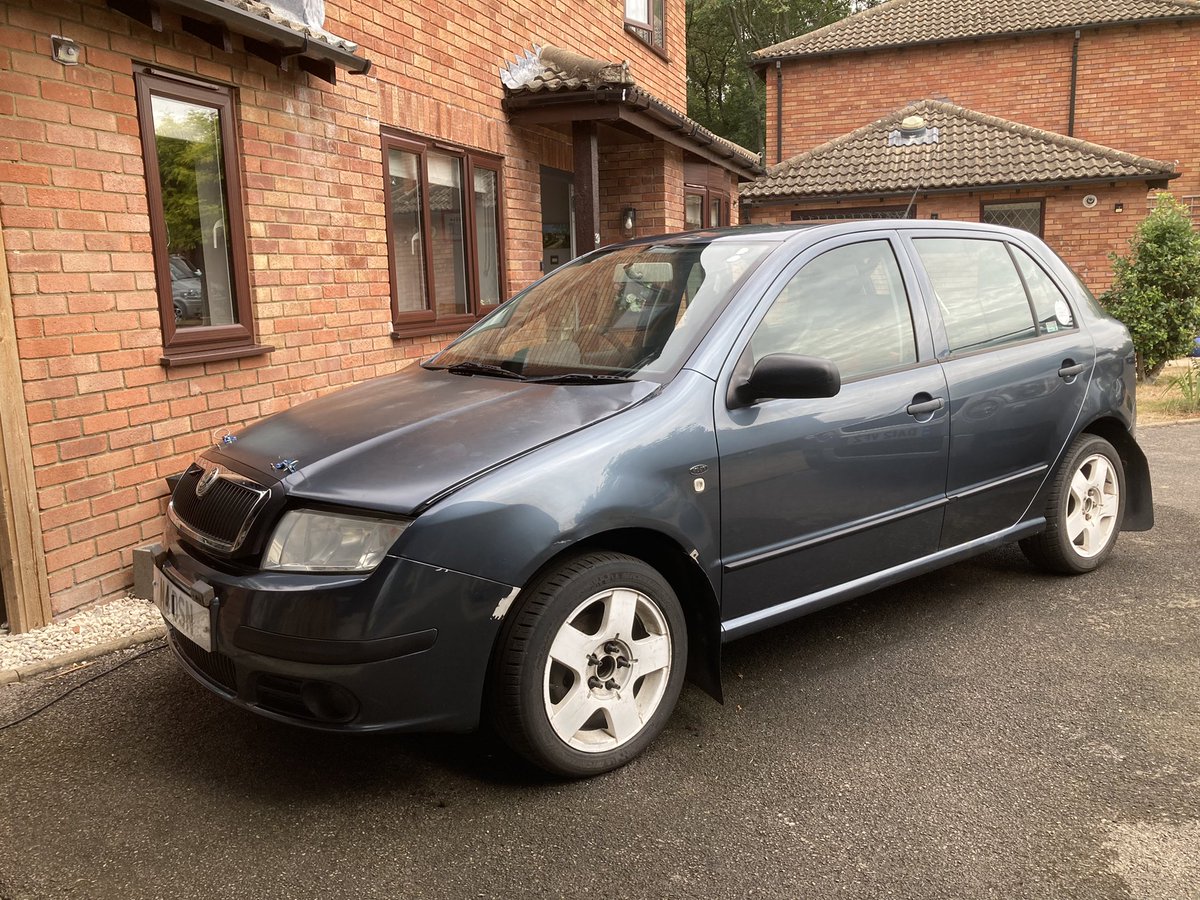 jonmaddison's tweet photo. Cleaned the car that gets the filthiest. #skoda #fabia #rallycar #autosolo #grassrootsmotorsports https://t.co/cSN5PiY6GA