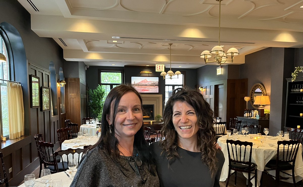 Raffaella Buonsanti (@lnce_epfl) on Twitter photo Nice start #ACSFall2022 catching up with <a href="/ACSINORDivision/">ACSINORDivision</a> friends <a href="/alprieto3/">Amy Lucía Prieto</a> @vela_group <a href="/eshevchenko_a/">Elena Shevchenko</a> during our executive meeting followed up by reception to celebrate the DIC awardees..(congratulations Amy for the Inorganic Nanoscience Award 🎉) Nice start #ACSFall2022 catching up with <a href="/ACSINORDivision/">ACSINORDivision</a> friends <a href="/alprieto3/">Amy Lucía Prieto</a> @vela_group <a href="/eshevchenko_a/">Elena Shevchenko</a> during our executive meeting followed up by reception to celebrate the DIC awardees..(congratulations Amy for the Inorganic Nanoscience Award 🎉)